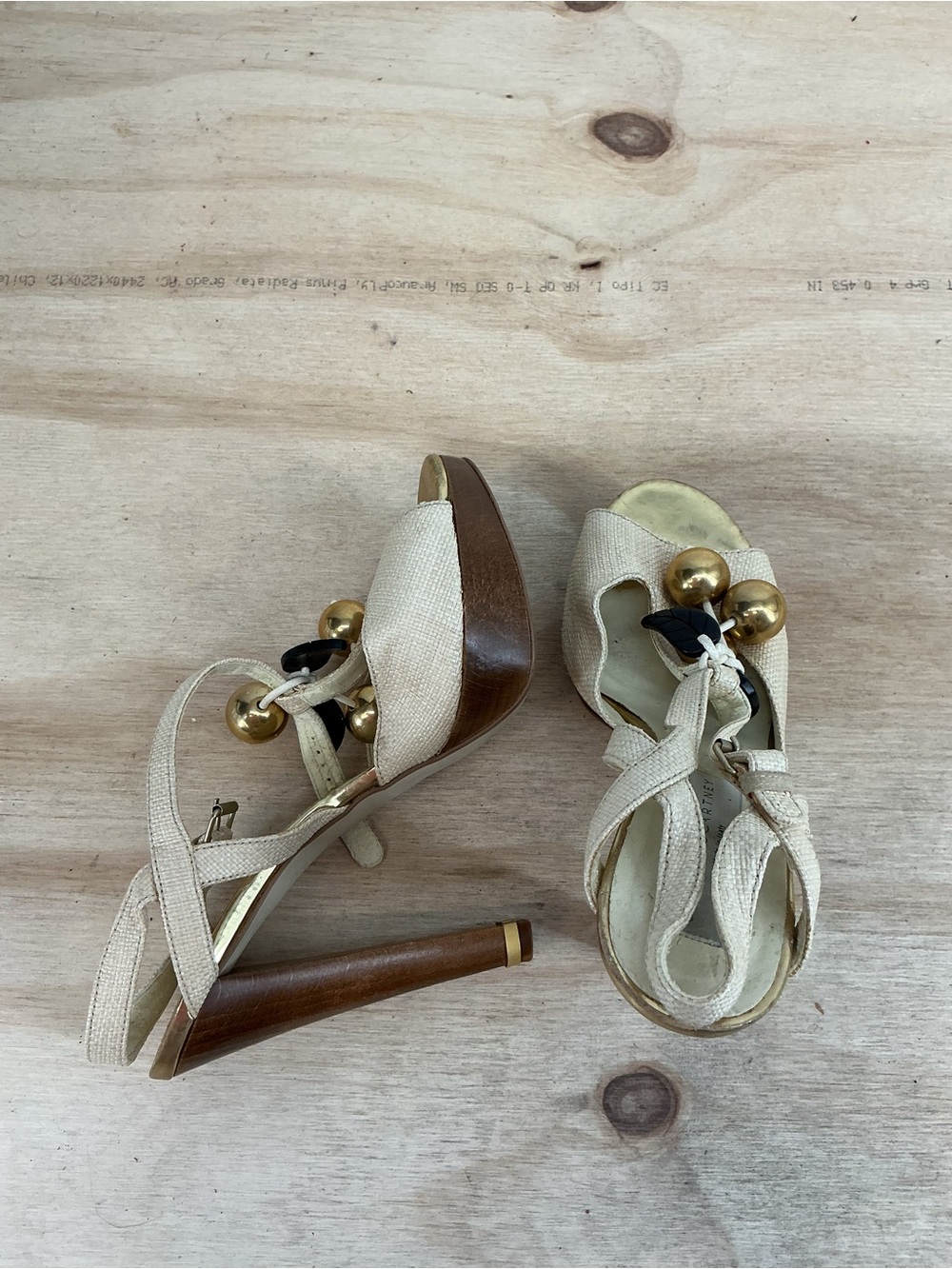 Stella McCartney Beige Platform Peep-Toe Heels with Gold Charm Detail Size 37.5 - Picture 4 of 8